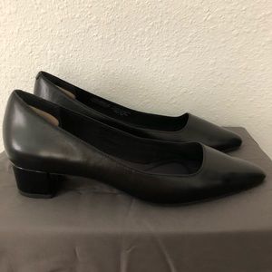Rockport Black Gracie Pump, Size 6W